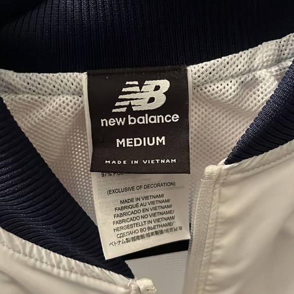 NEW BALANCE JACKET - Picture 5 of 5